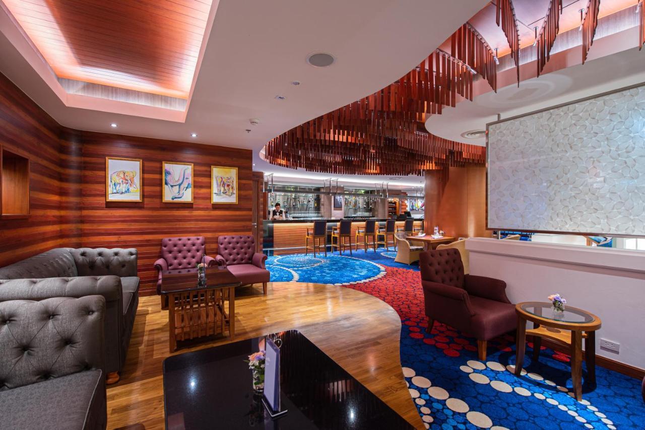 The Empress Premier Chiang Mai - Sha Extra Plus Eksteriør bilde The lounge at the airport