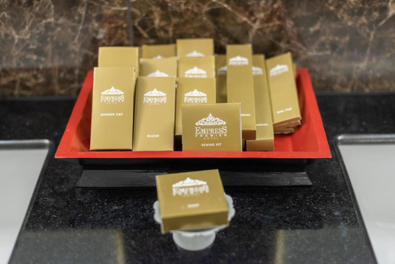The Empress Premier Chiang Mai - Sha Extra Plus Eksteriør bilde Emirates First Class in-flight amenities