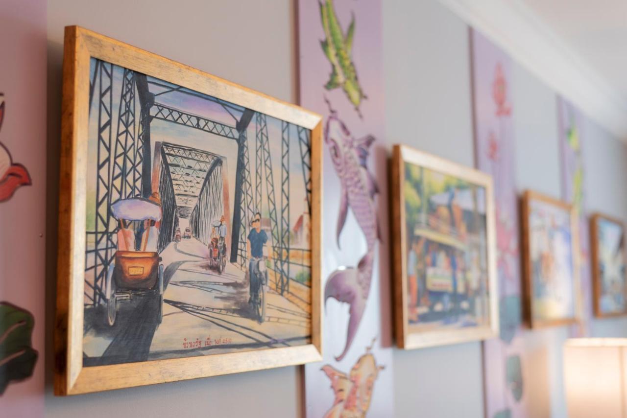 The Empress Premier Chiang Mai - Sha Extra Plus Eksteriør bilde Artwork by local artists
