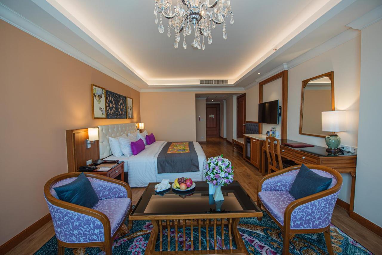 The Empress Premier Chiang Mai - Sha Extra Plus Eksteriør bilde Deluxe Room